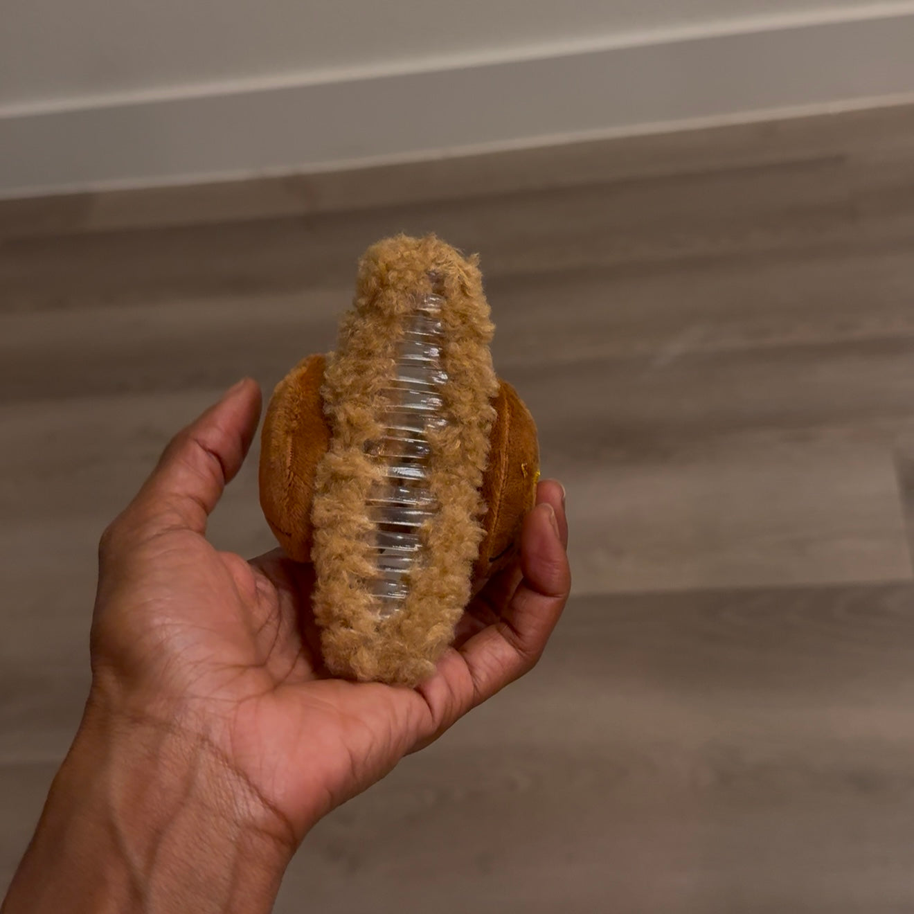 Hello Kitty Furrr Hair Clip- Chocolate Kitty